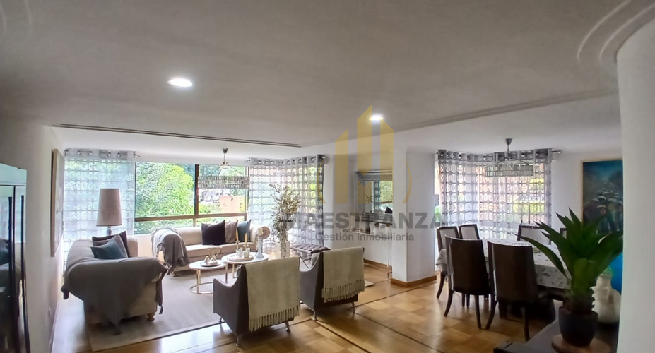 Apartamento en venta en El Poblado, Medellín · foto 3 de 24
