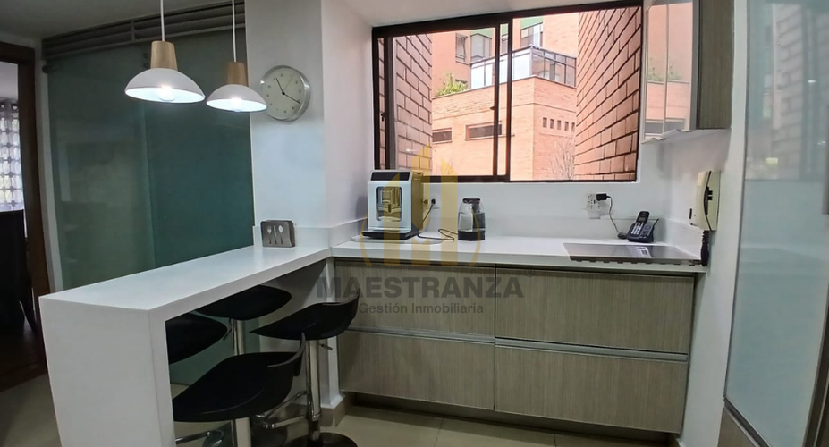Apartamento en venta en El Poblado, Medellín · foto 11 de 24