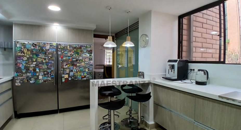 Apartamento en venta en El Poblado, Medellín · foto 12 de 24