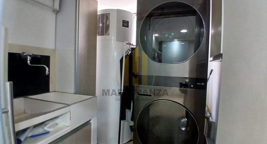 Apartamento en venta en El Poblado, Medellín · foto 15 de 24