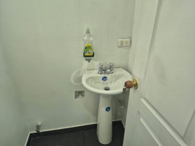 Local en arriendo en Las Palmas, Medellín, 34 m² · foto 7 de 7