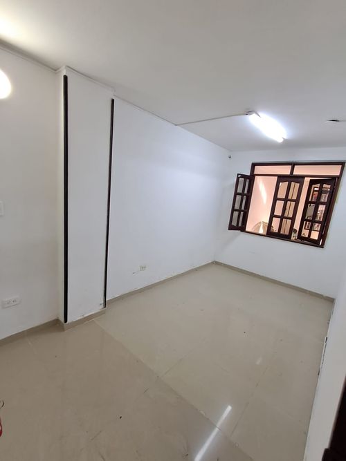 Casa de 8 alcobas en venta en Piedra Pintada, Ibagué, 330 m² · foto 18 de 24