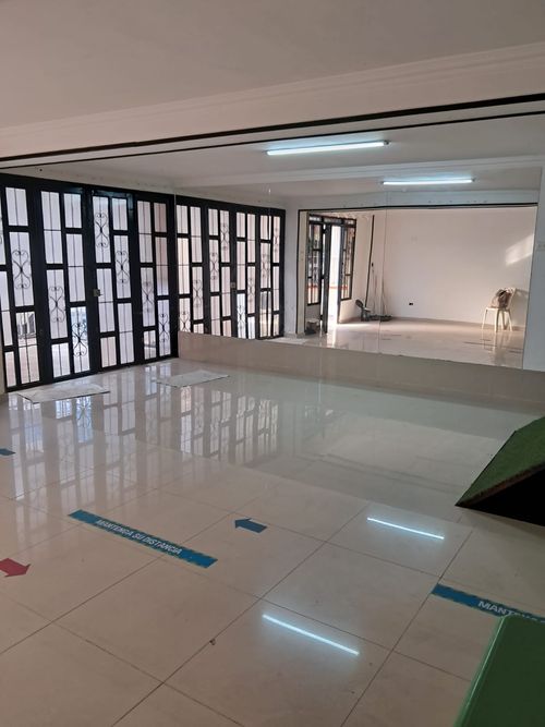 Casa de 8 alcobas en venta en Piedra Pintada, Ibagué, 330 m² · foto 23 de 24