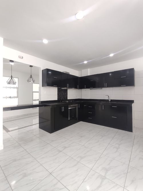 Casa de 6 alcobas en venta en Bocono, Villa del Rosario, 270 m² · foto 4 de 24