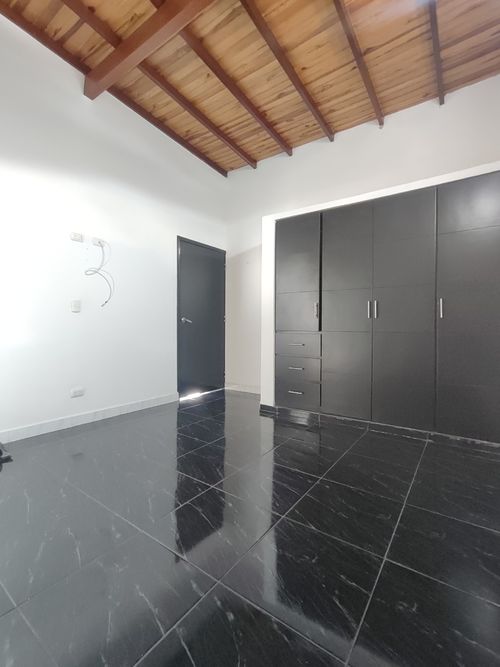 Casa de 6 alcobas en venta en Bocono, Villa del Rosario, 270 m² · foto 21 de 24
