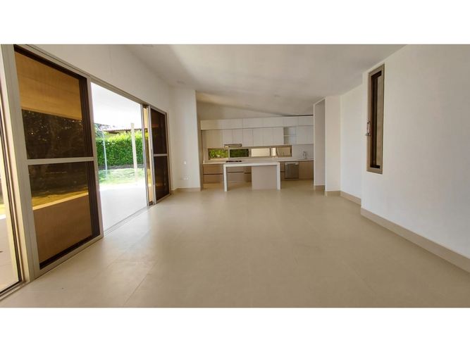 Casa de 3 alcobas en venta en Quindio, Armenia, 378 m² · foto 4 de 24