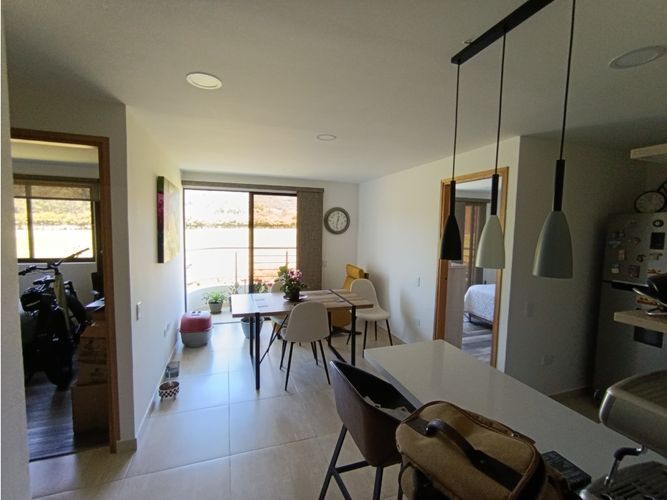 Apartamento de 3 alcobas en venta en El Tambo, La Ceja, 70 m² · foto 2 de 22