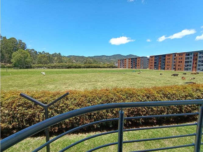 Apartamento de 3 alcobas en venta en El Tambo, La Ceja, 70 m² · foto 16 de 22