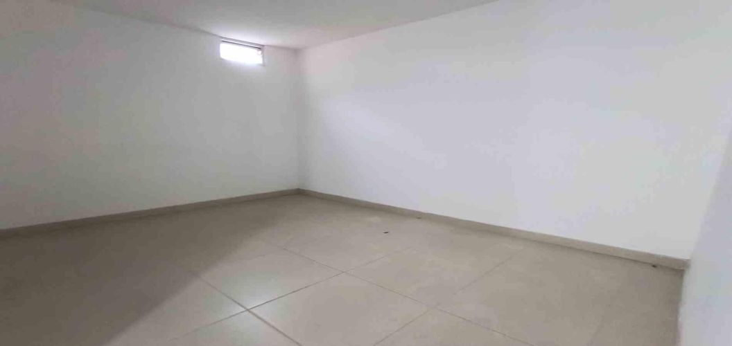 Local en venta en Las Colinas, Manizales, 29 m² · foto 8 de 11