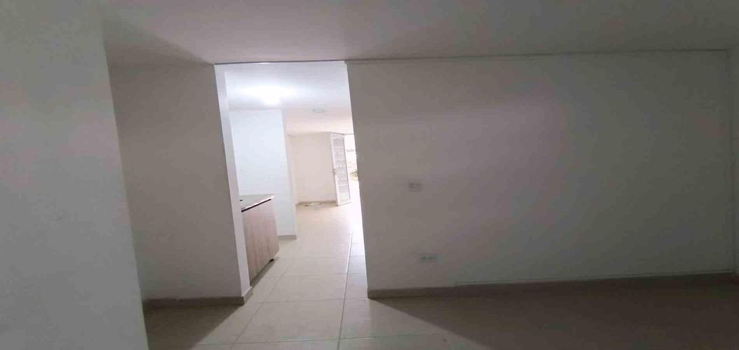 Local en venta en Las Colinas, Manizales, 29 m² · foto 10 de 11