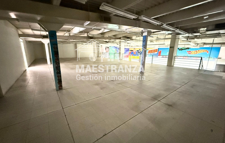 Local en venta en Milla De Oro, Medellín, 523 m² · foto 10 de 13