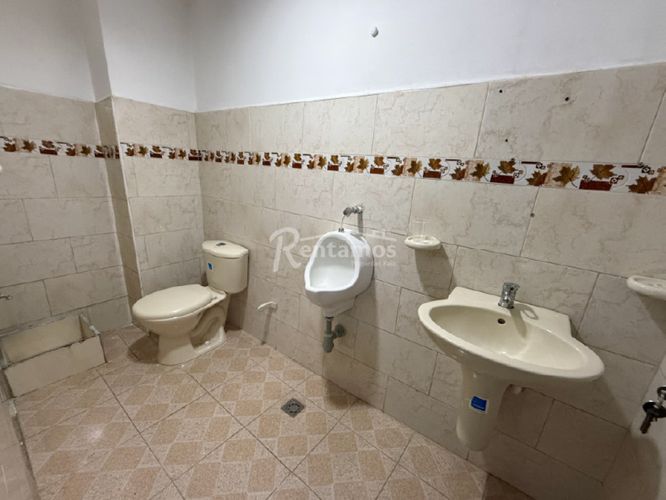 Oficina en arriendo en Suramericana, Medellín, 250 m² · foto 15 de 21