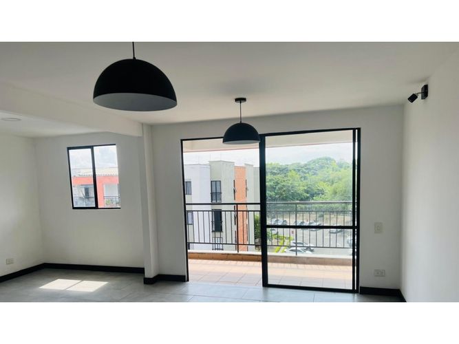 Apartamento de 3 alcobas en venta en Ciudad Pacífica, Cali, 81 m² · foto 3 de 9