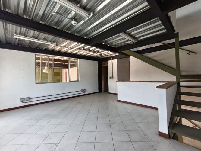 Bodega en arriendo en La Aldea, La Estrella, 673 m² · foto 8 de 14