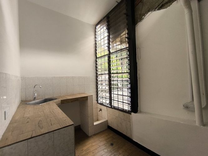 Casa de 13 alcobas en venta en Santa Isabel, Cali, 200 m² · foto 19 de 24