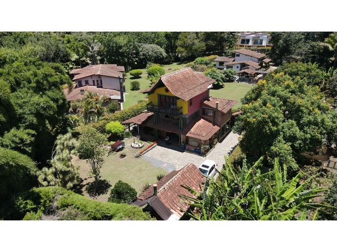 Finca en venta en El Tambo, La Ceja, 250 m² · foto 2 de 24