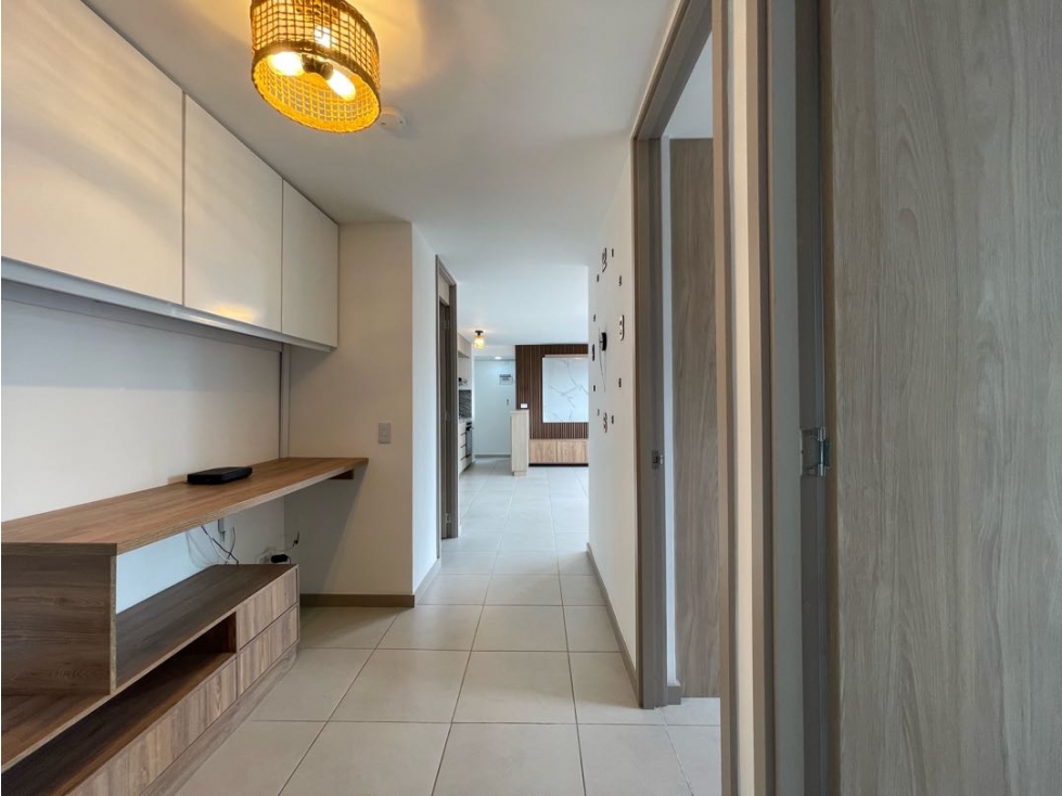 Apartamento en venta en La Cuenca, Envigado · foto 4 de 13
