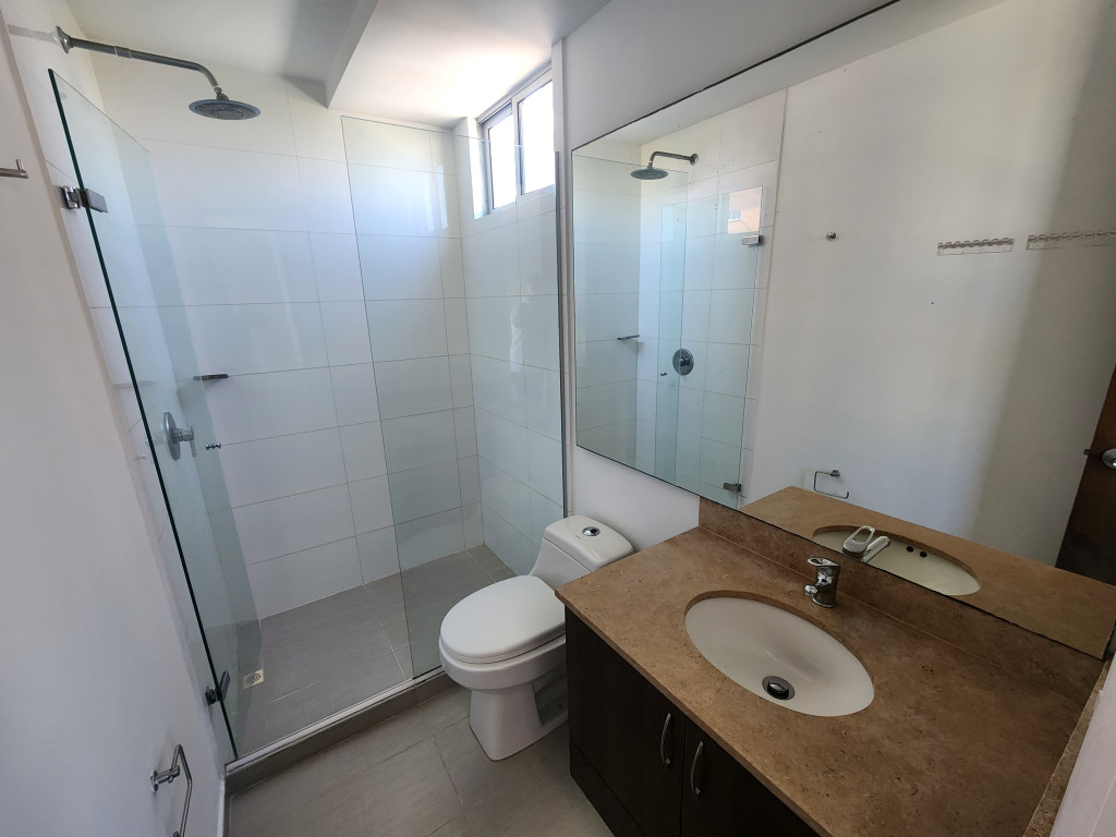 Apartamento en arriendo en Cr.La Castellana, Barranquilla · foto 6 de 24