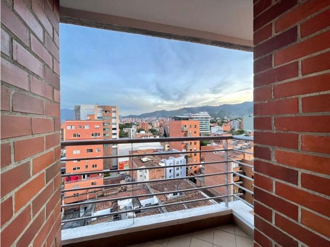 Apartamento de 3 alcobas en venta en Las Acacias, Medellín, 100 m² · foto 9 de 10