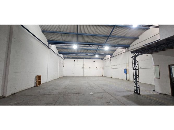 Bodega en arriendo en Santa Ana, Sabaneta, 659 m² · foto 2 de 20