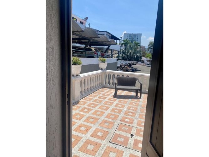 Casa de 4 alcobas en venta en Bellavista, Cali, 163 m² · foto 3 de 16