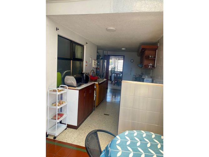 Casa de 4 alcobas en venta en Bellavista, Cali, 163 m² · foto 5 de 16