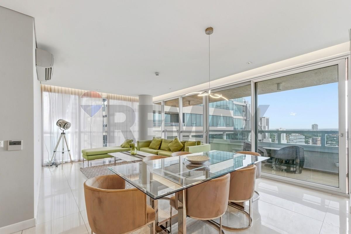 Departamento en Venta, Eminent Armani, 3 Dormitorios en Suite y 2 Cocheras - foto 2