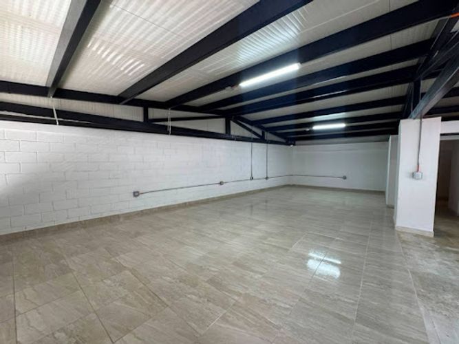 Bodega en arriendo en Ancon, La Estrella, 330 m² · foto 9 de 13