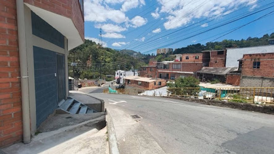 Bodega en arriendo en Ancon, La Estrella, 330 m² · foto 13 de 13
