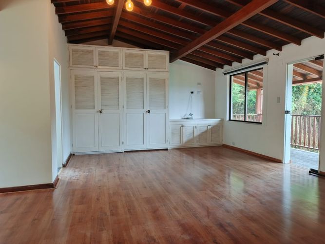 Finca en arriendo en Santa Elena, Medellín, 214 m² · foto 12 de 24