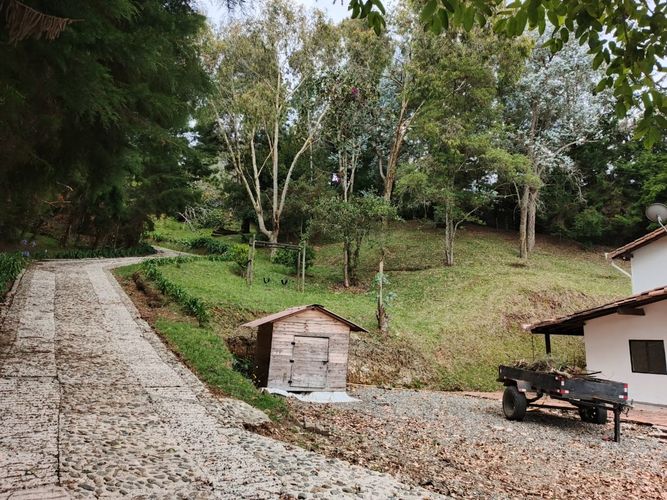 Finca en arriendo en Santa Elena, Medellín, 214 m² · foto 19 de 24