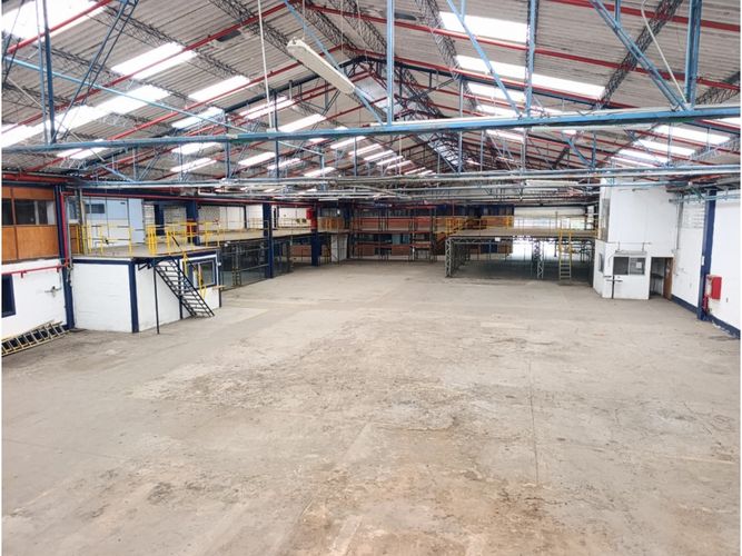 Bodega en arriendo en La Tablaza, La Estrella · foto 9 de 24