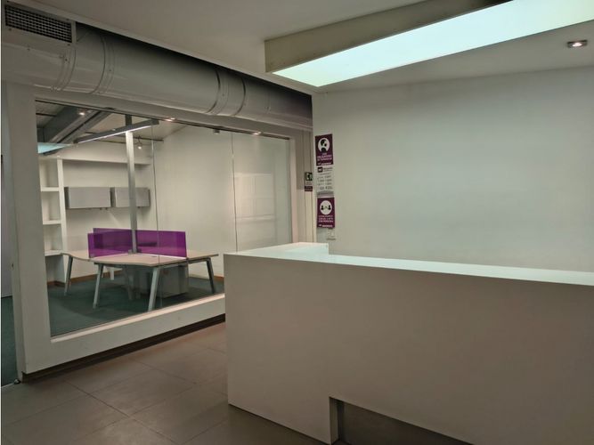Edificio en arriendo en Laureles Nogal, Medellín, 2000 m² · foto 3 de 24