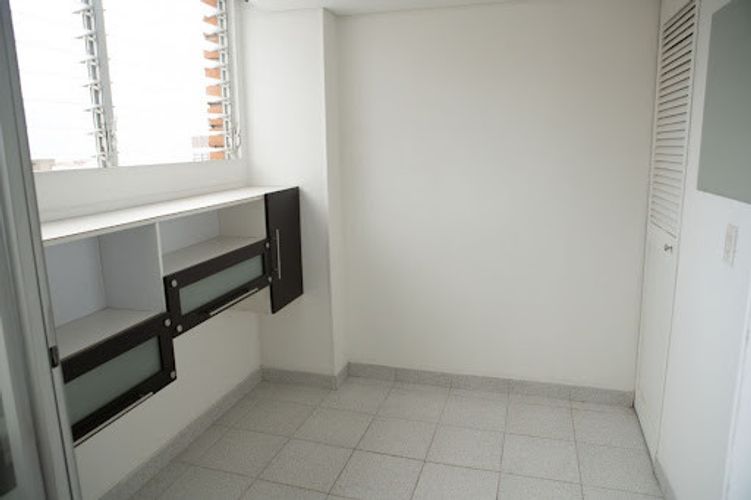 Apartamento de 3 alcobas en arriendo en La Florida, Medellín, 150 m² · foto 16 de 19