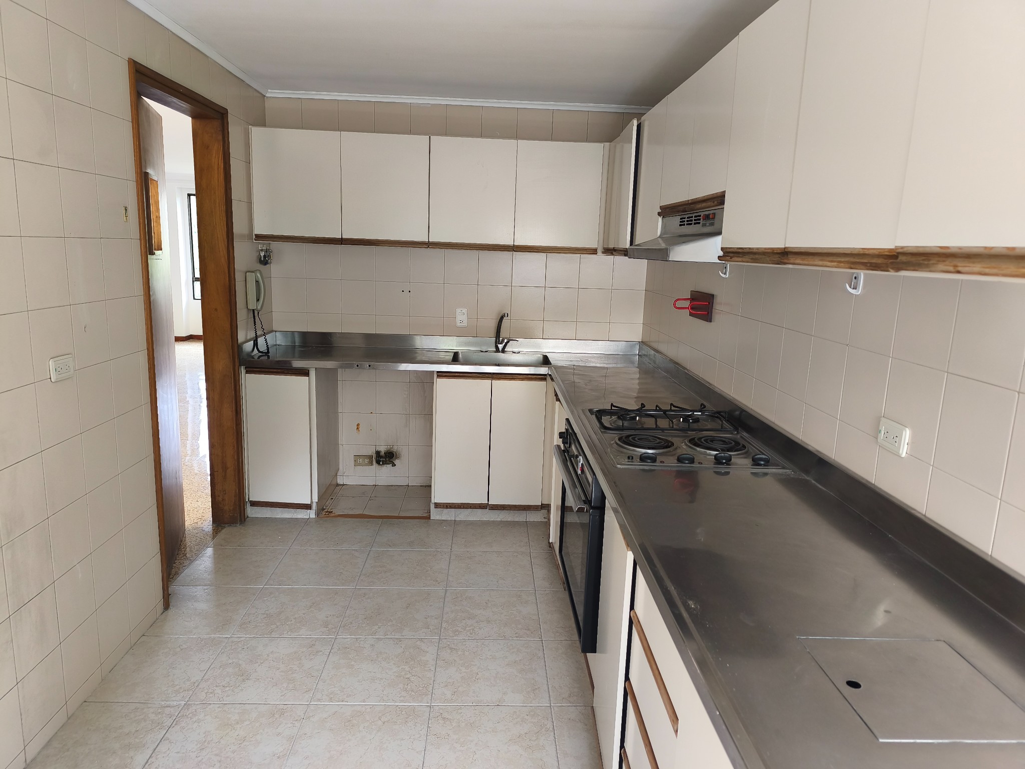 Apartamento en venta en El Poblado, Medellín · foto 7 de 24