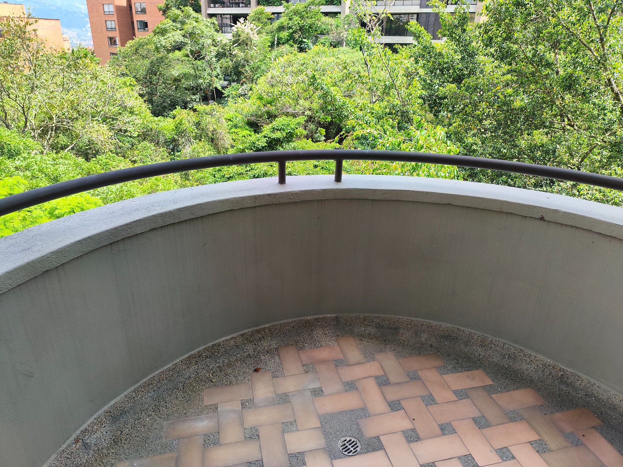 Apartamento en venta en El Poblado, Medellín · foto 19 de 24