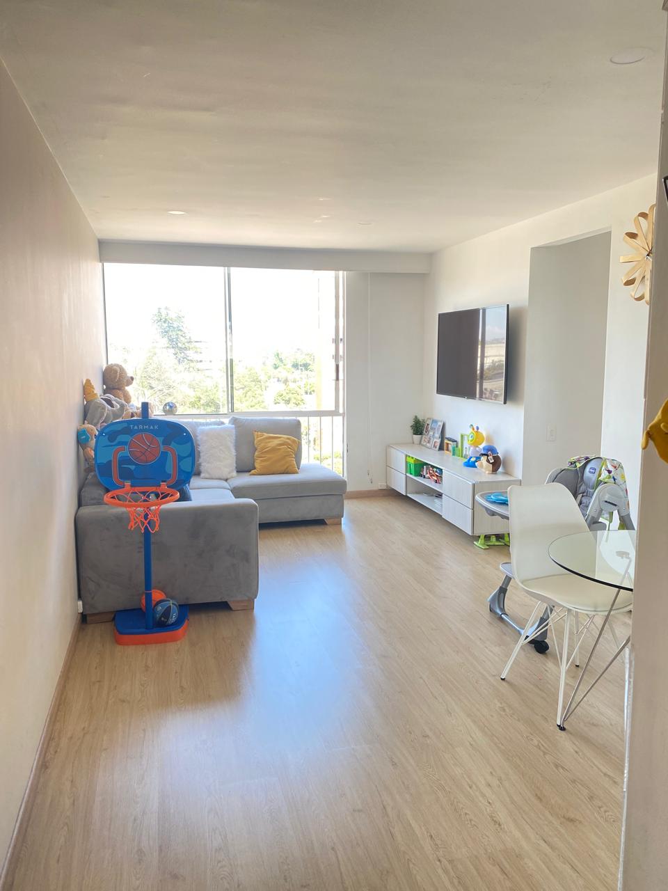 Apartamento en Arriendo en Ciudad Salitre Oriental, Bogotá