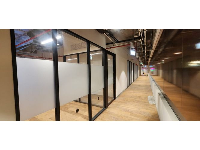 Oficina en arriendo en Pablo Escobar La Milagrosa, Medellín, 240 m² · foto 5 de 7