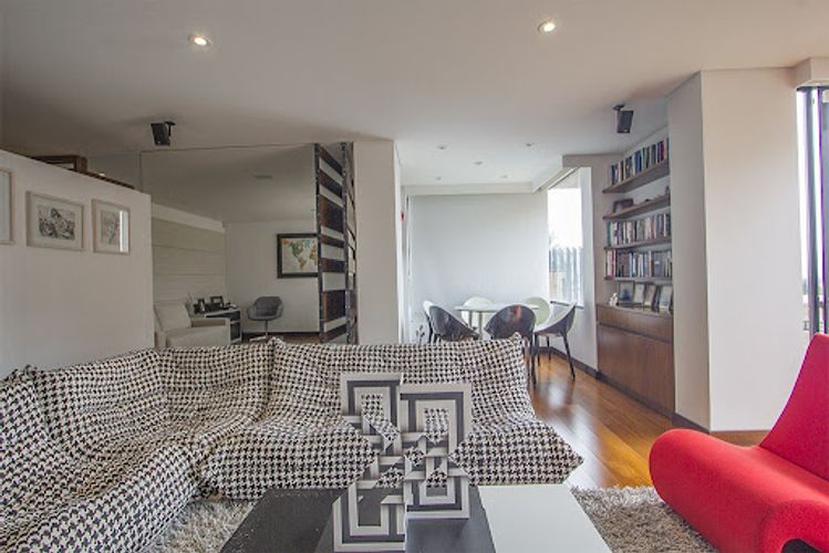 Casa de 5 alcobas en venta en Santa Ana Centro Comercial Boutique, Bogotá, 504 m² · foto 22 de 24