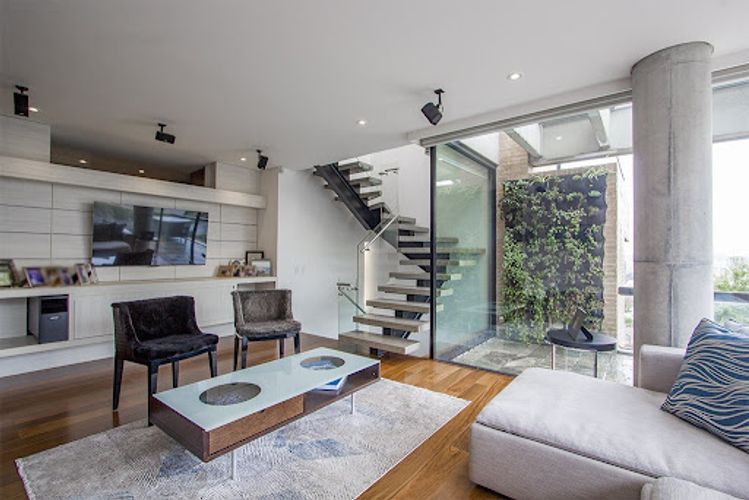 Casa de 5 alcobas en venta en Santa Ana Centro Comercial Boutique, Bogotá, 504 m² · foto 23 de 24