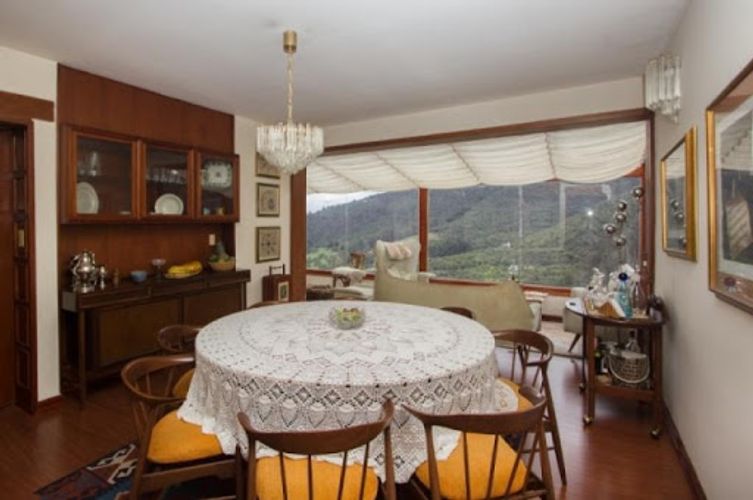 Casa de 5 alcobas en venta en La Floresta, Bogotá, 619 m² · foto 4 de 20