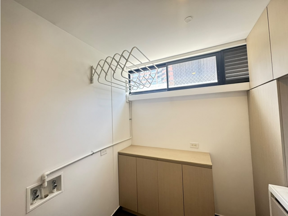 Apartamento en arriendo en Altos Del Poblado, Medellín · foto 6 de 15