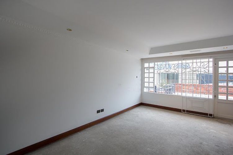Casa de 4 alcobas en venta en Santa Ana Centro Comercial Boutique, Bogotá, 714 m² · foto 12 de 20