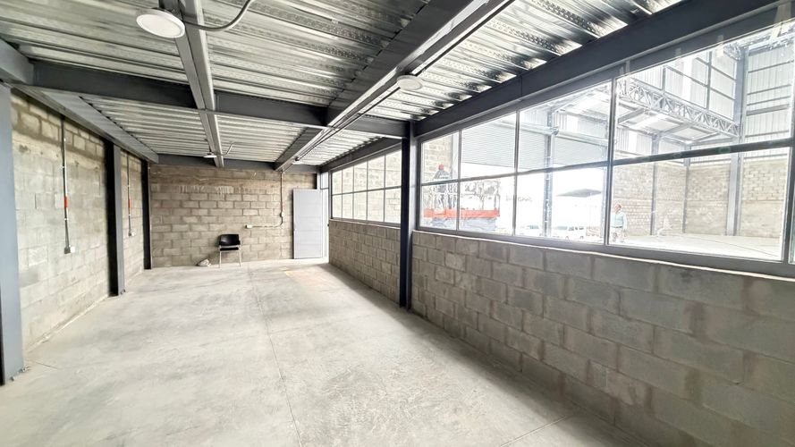Bodega en arriendo en Acopi, Yumbo, 1600 m² · foto 13 de 15