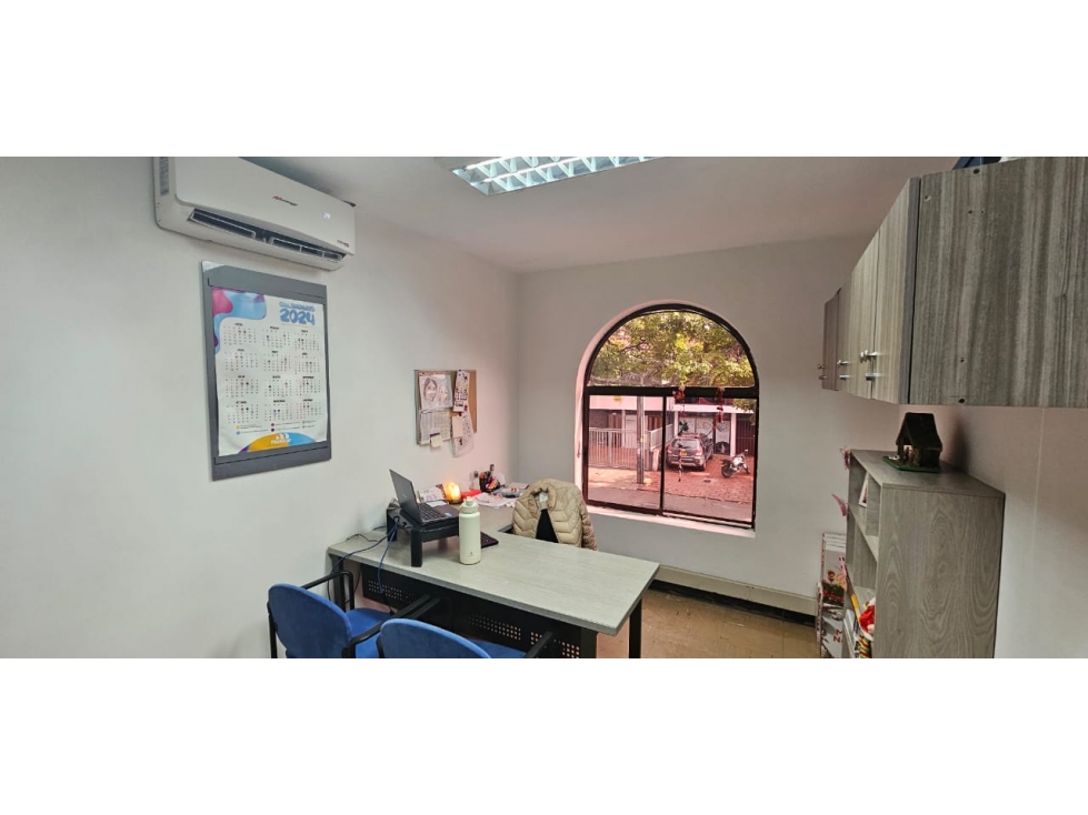 Casa de 15 alcobas en venta en San Vicente, Cali, 755 m² · foto 12 de 24