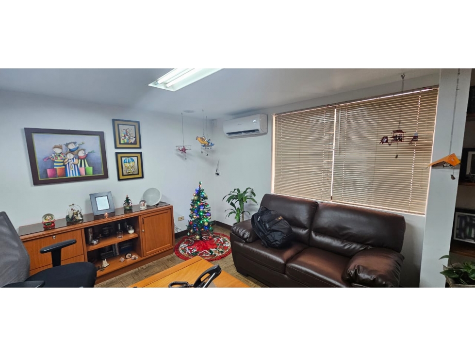 Casa de 15 alcobas en venta en San Vicente, Cali, 755 m² · foto 13 de 24