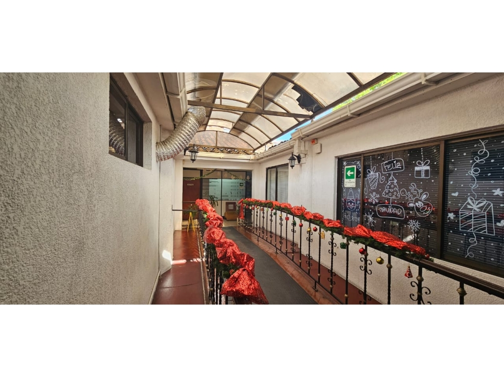 Casa de 15 alcobas en venta en San Vicente, Cali, 755 m² · foto 16 de 24