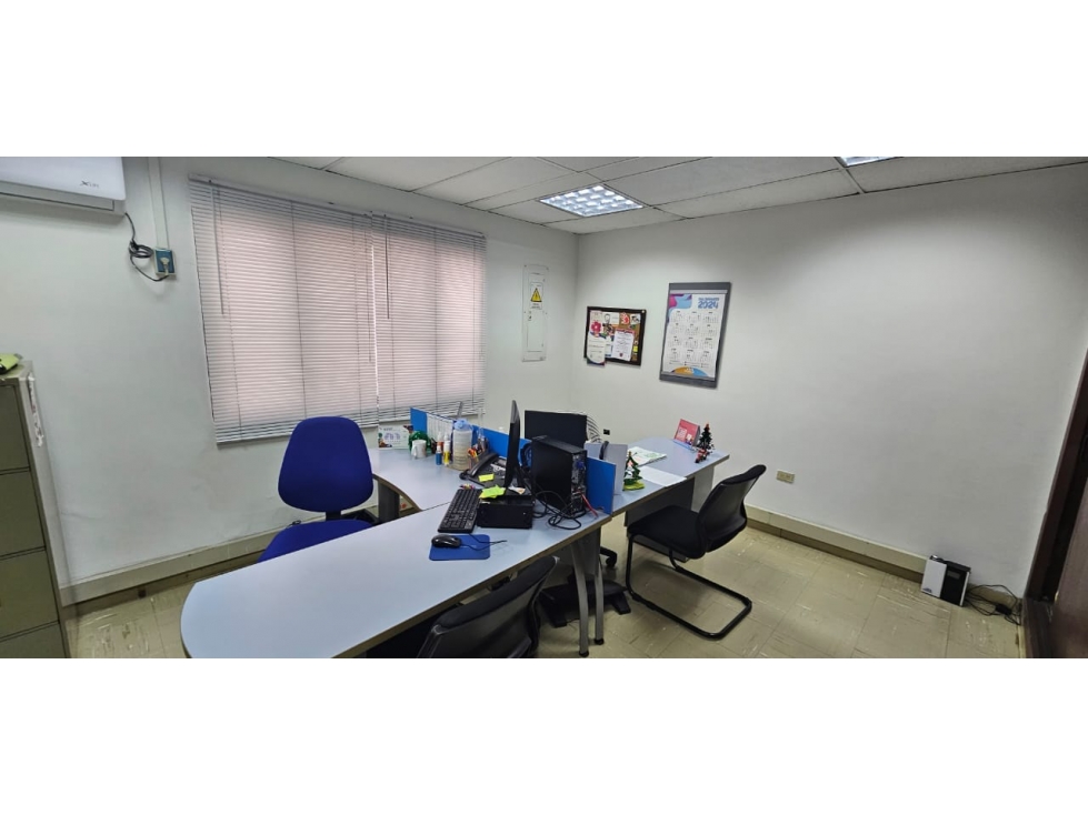 Casa de 15 alcobas en venta en San Vicente, Cali, 755 m² · foto 24 de 24