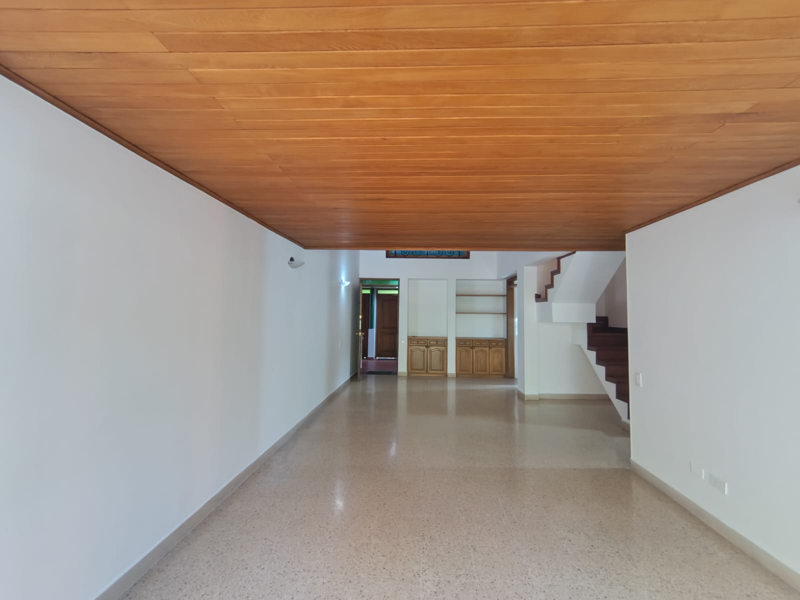 Apartamento en arriendo en Laureles, Medellín · foto 3 de 20
