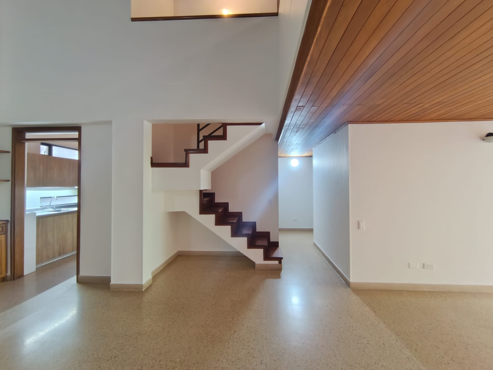 Apartamento en arriendo en Laureles, Medellín · foto 10 de 20